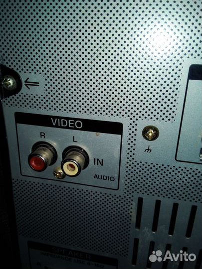 Музыкальный центр sony