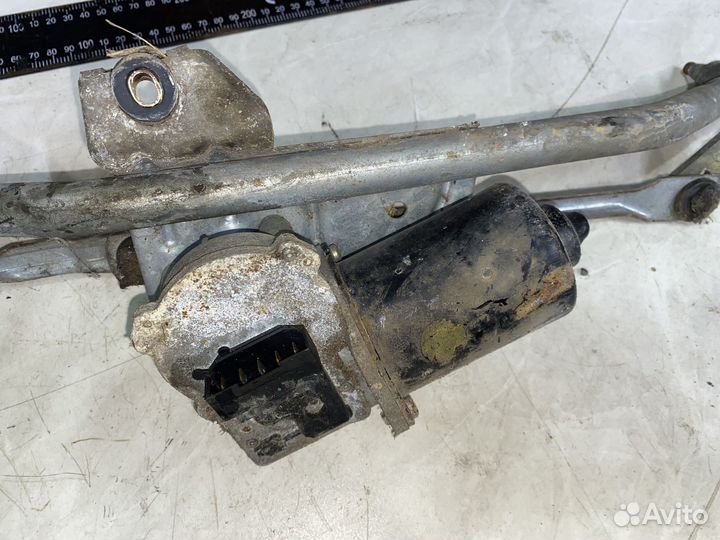 Трапеция дворников в сборе audi a4 b5