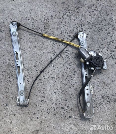 Стеклоподъемник передний левый BMW 3-series E46