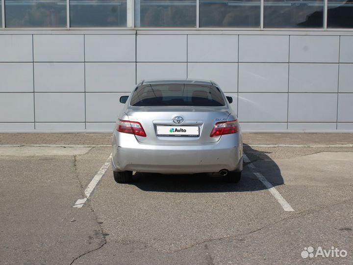 Toyota Camry 2.4 AT, 2007, 326 700 км