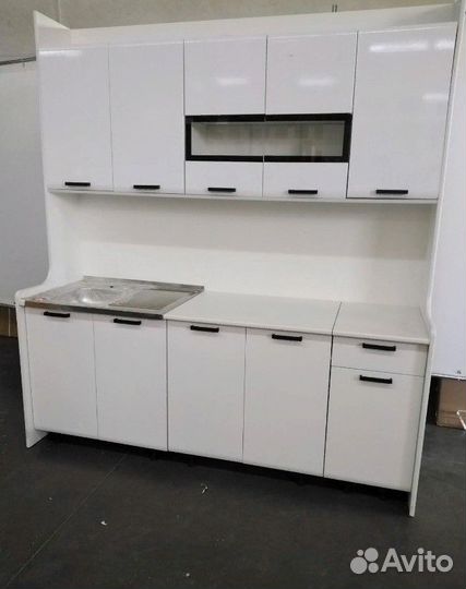 Кухня рио 2м. Белый глянец холодный