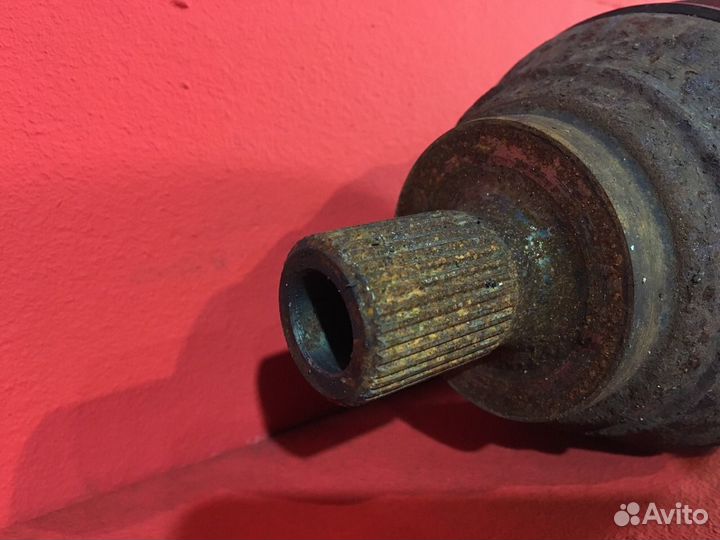 Привод передний левый Skoda Octavia A7 лифтбэк