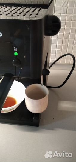 Кофеварка рожковая Saeco Phillips Ri8329