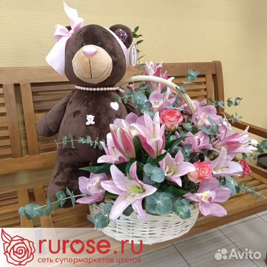 Букеты в корзине