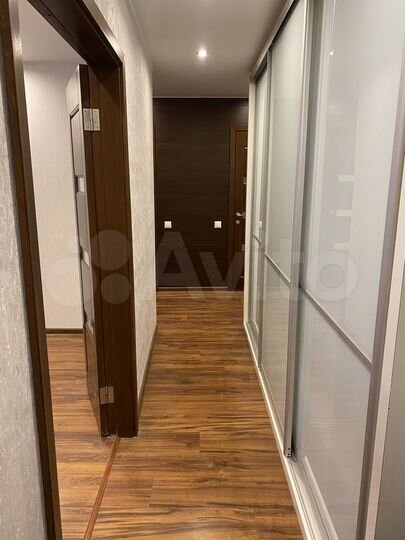 3-к. квартира, 64,3 м², 1/10 эт.
