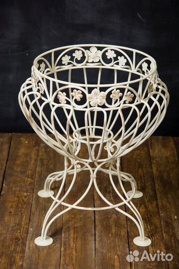 Подставка для цветов напольная