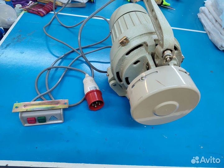 Двигатель для промышленной швейной машины. Gemsy