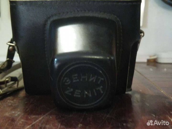 Плёночный фотоаппарат