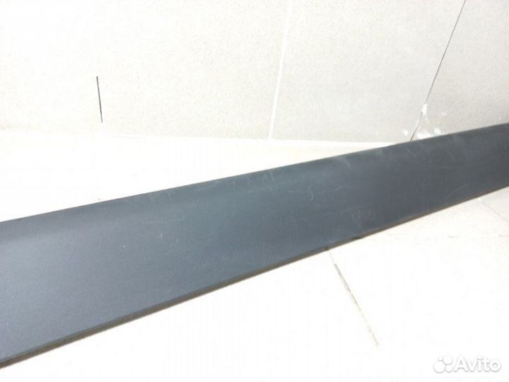 Накладка двери багажника Toyota Rav4 5