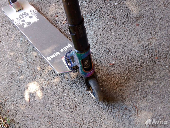 Трюковой самокат стрит