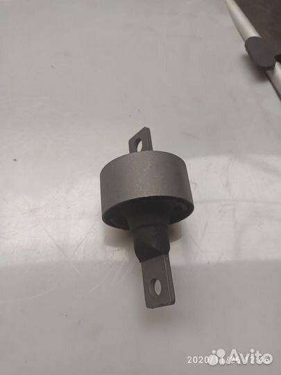 Сайлентблок рычага Honda Civic aamho1004