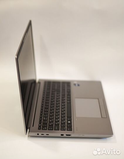 HP Zbook Fury 16 G10 i7-13850HX 64GB 1TB RTX2000Ad