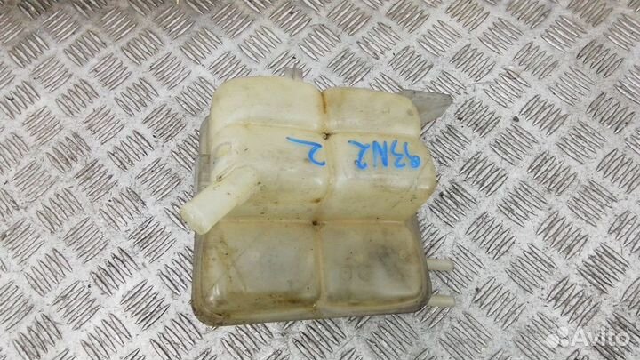 Бачок расширительный Volvo C30 2009