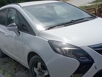Opel Zafira 1.8 MT, 2012, 210 000 км, с пробегом, цена 1 050 000 руб.