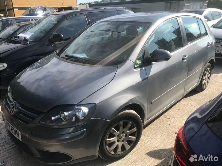 Разбор на запчасти Volkswagen Golf Plus