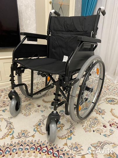 Инвалидная коляска новая