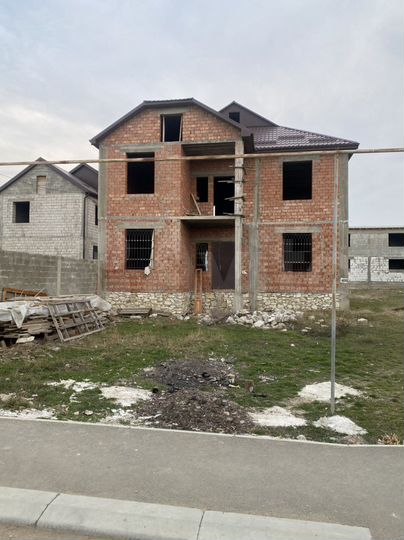 Дом 300 м² на участке 10 сот.