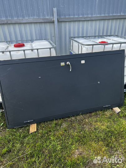 Двери входные