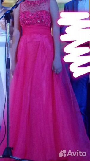 Вечернее платье