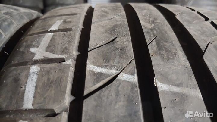 Gripmax Stature H/T 285/35 R22 106W