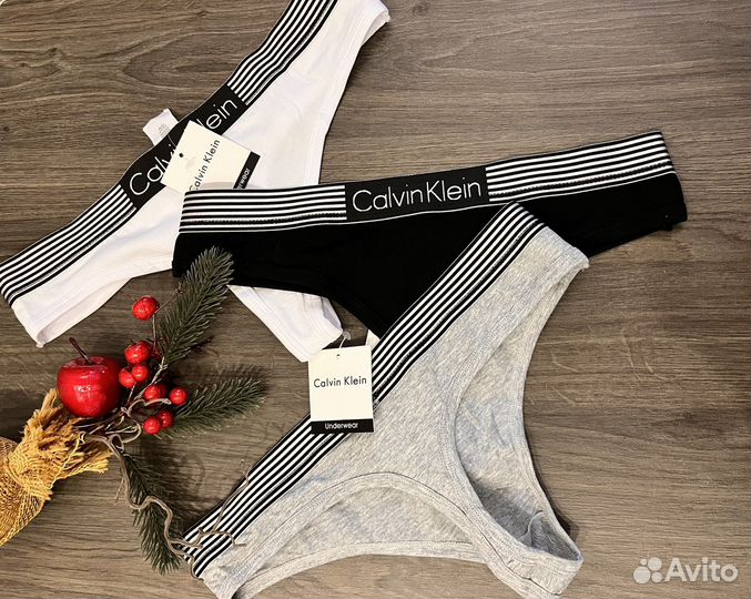 Хлопковые женские стринги Calvin Klein 4шт
