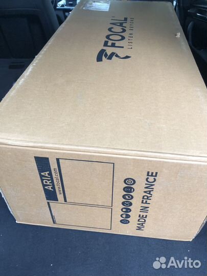 Focal aria 936 noyer Новая в наличии