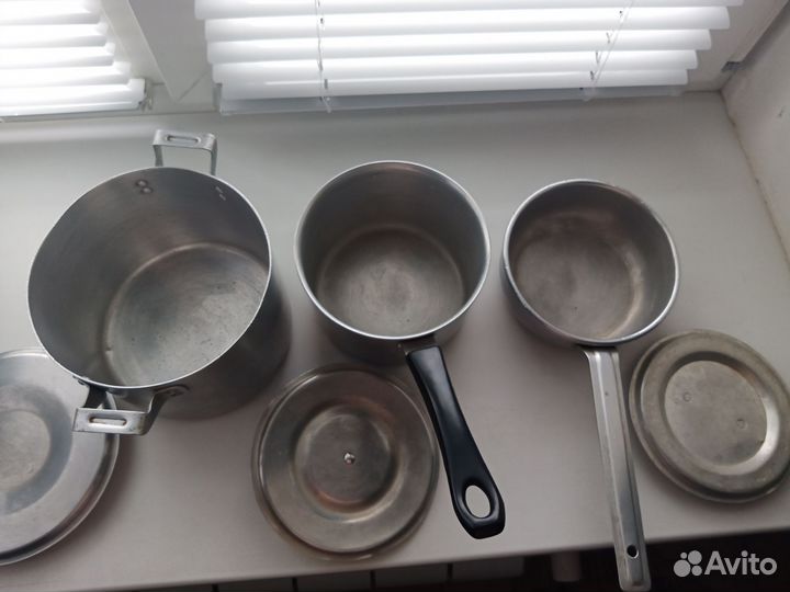 Кастрюли и ковшики