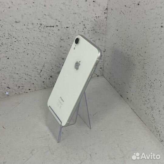iPhone Xr, 64 ГБ
