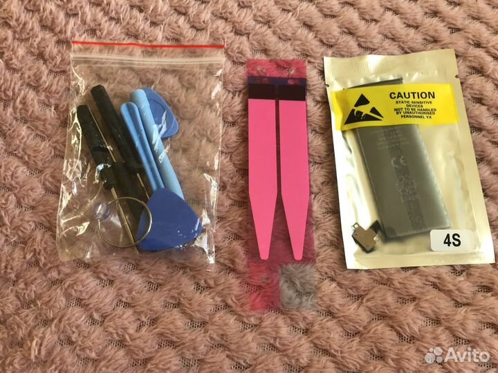 Продается аккумулятор для 4 s