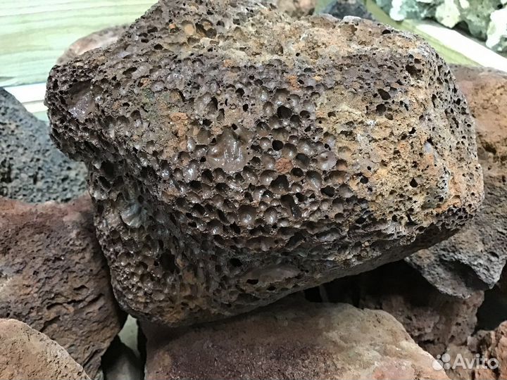 Лава для аквариума крупная и мелкая