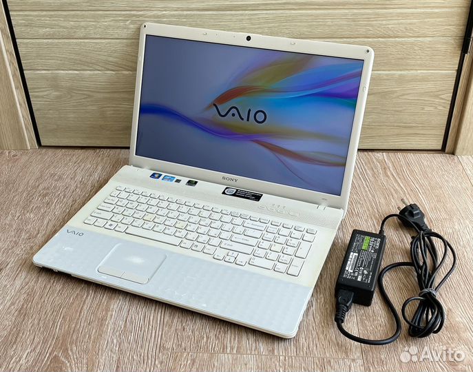 17.3/I3 2330M/410M 1GB/6GB/640GB