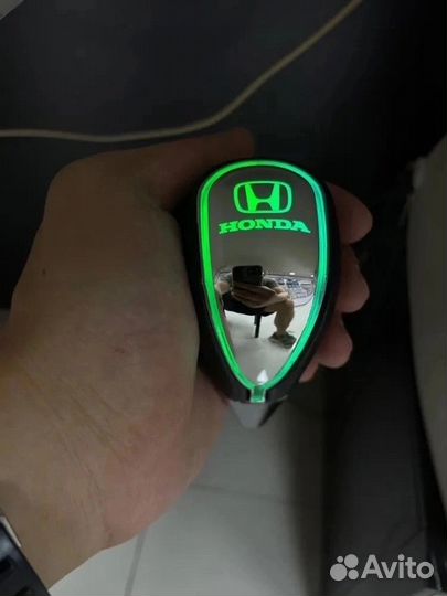 Светодиодная LED ручка кпп на любой автомобиль