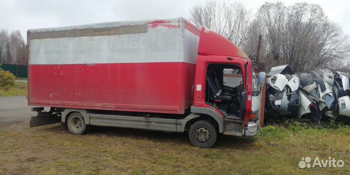 Спойлер обтекатель Mercedes Atego