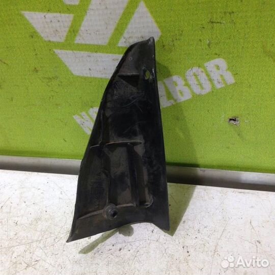 Накладка декоративная Ауди 100 44 кузов С3