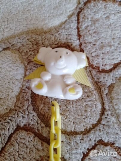 Чехол и цепочки для пустышка