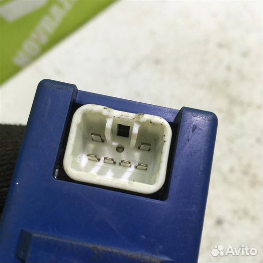 Реле стеклоочистителей Тойота Королла Е100