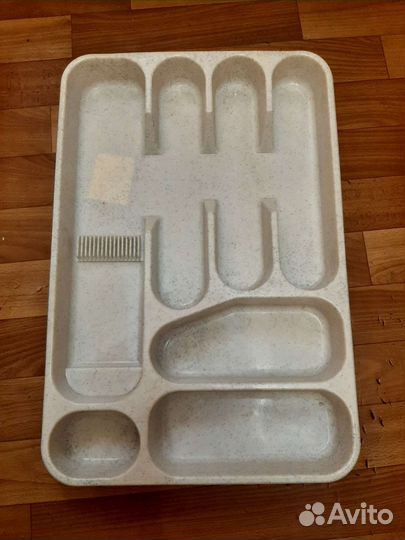Лоток для столовых приборов