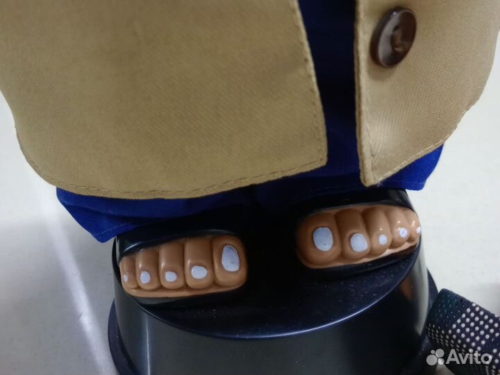 Игрушка робот