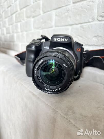 Фотоаппарат Sony alfa 200