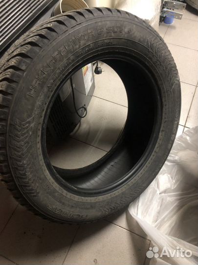 Nokian Tyres Hakkapeliitta 8 SUV 235/60 R18 107