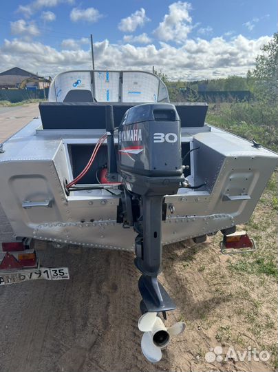 Продам лодку днепр