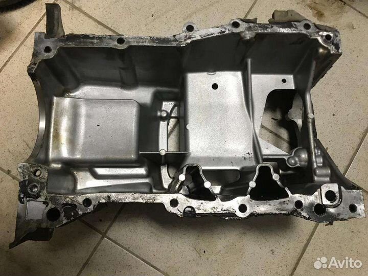 Поддон двигателя Toyota Corolla E150 1ZR-FE