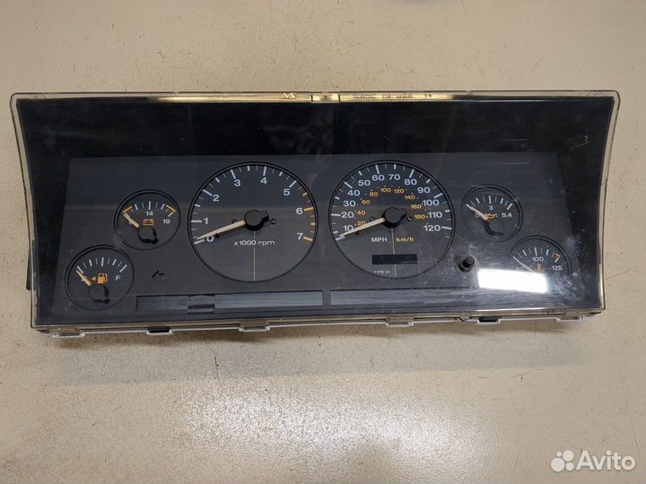 Щиток приборов Jeep Grand Cherokee, 1998