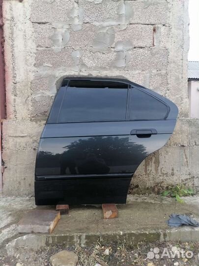 Двери бмв е36 комплект 4 шт. Седан