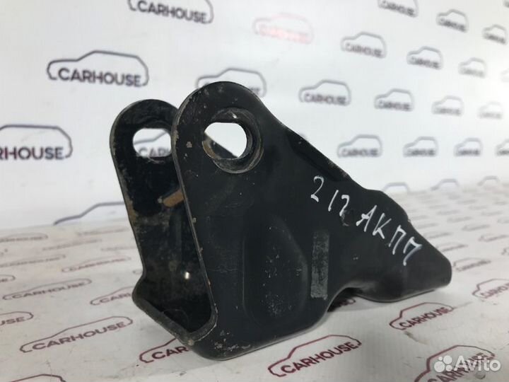 Кронштейн кпп Mazda Familia 1.5 2001