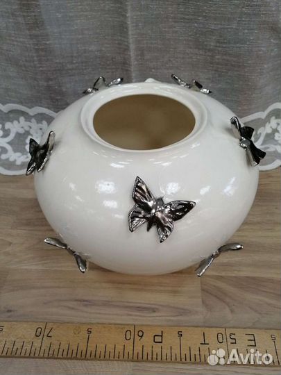 Керамическая ваза