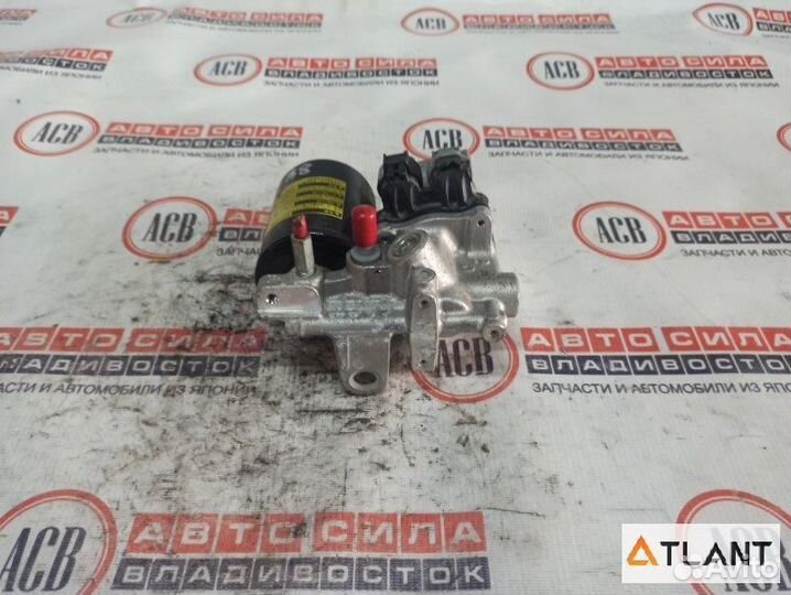 Блок abs toyota prius
