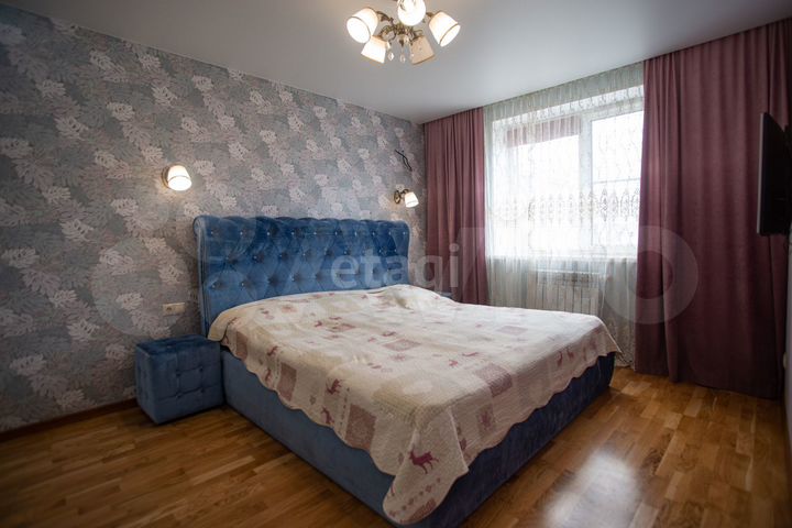 4-к. квартира, 107,9 м², 2/3 эт.