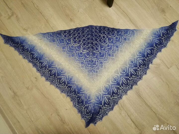 Бактус, треугольный платок, шаль