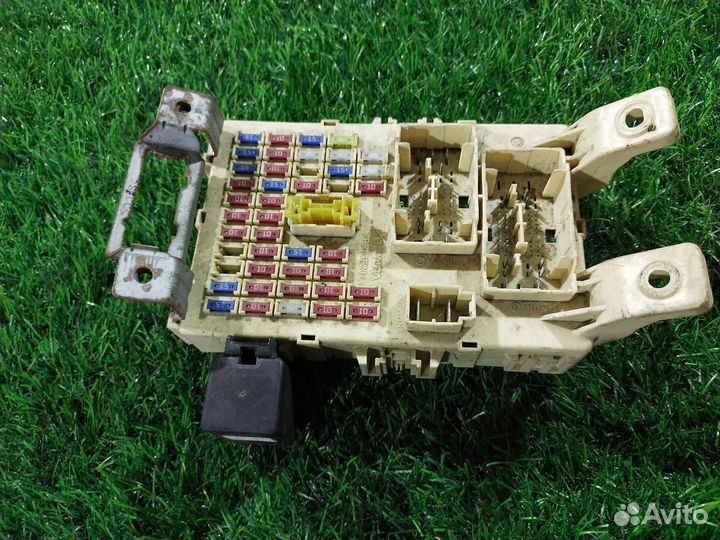 Блок предохранителей Hyundai Solaris